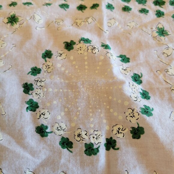 Vintage Irish Shamrock Square Handkerchief - Picture 3 of 4